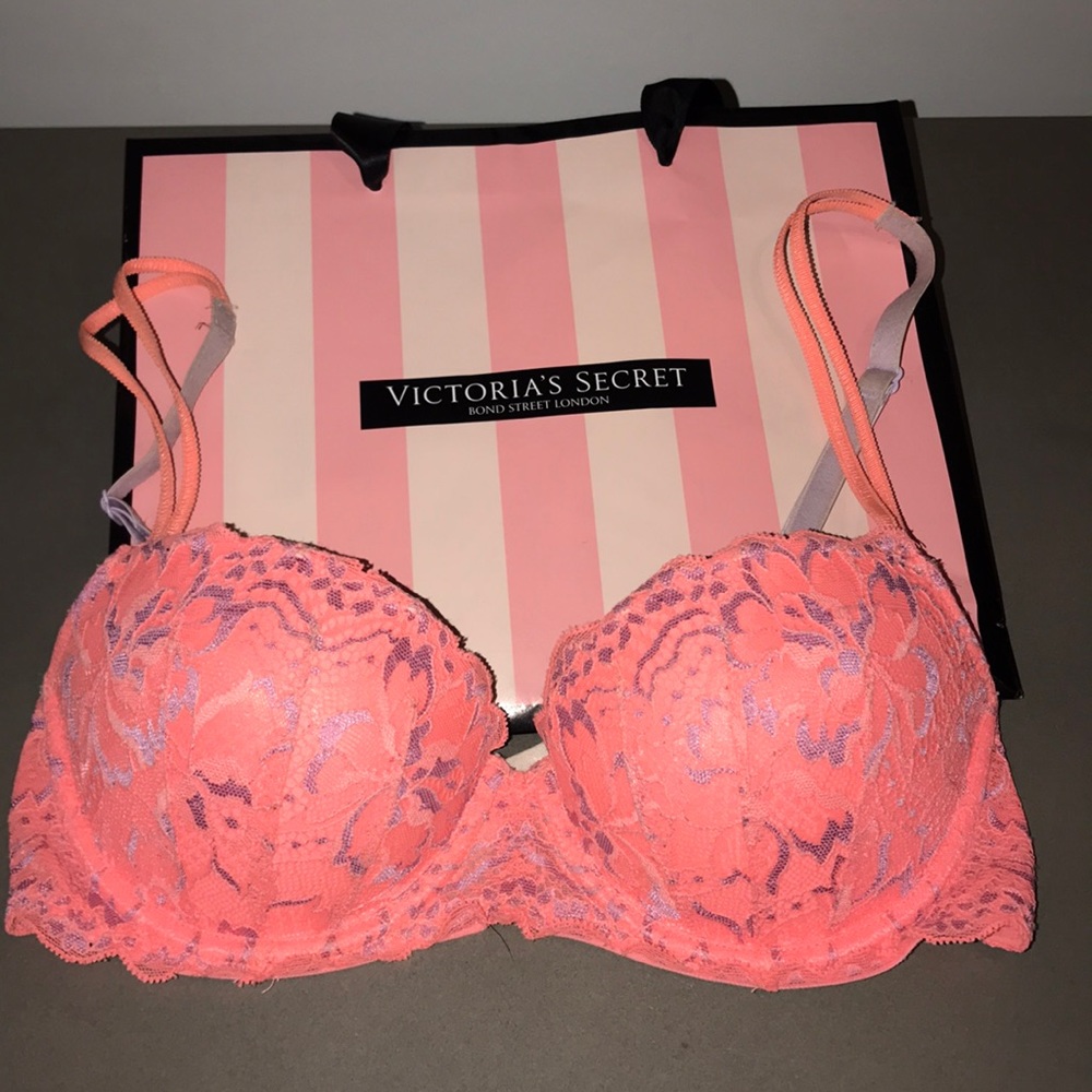 Victoria’s Secret PINK The Date Push-Up Bra